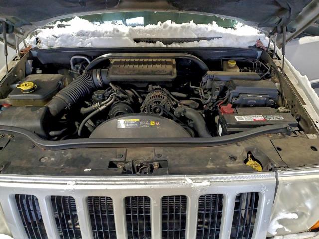 Jeep Commander Image 2