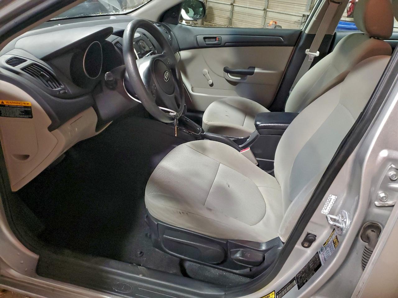 Kia Forte Lx Image 6