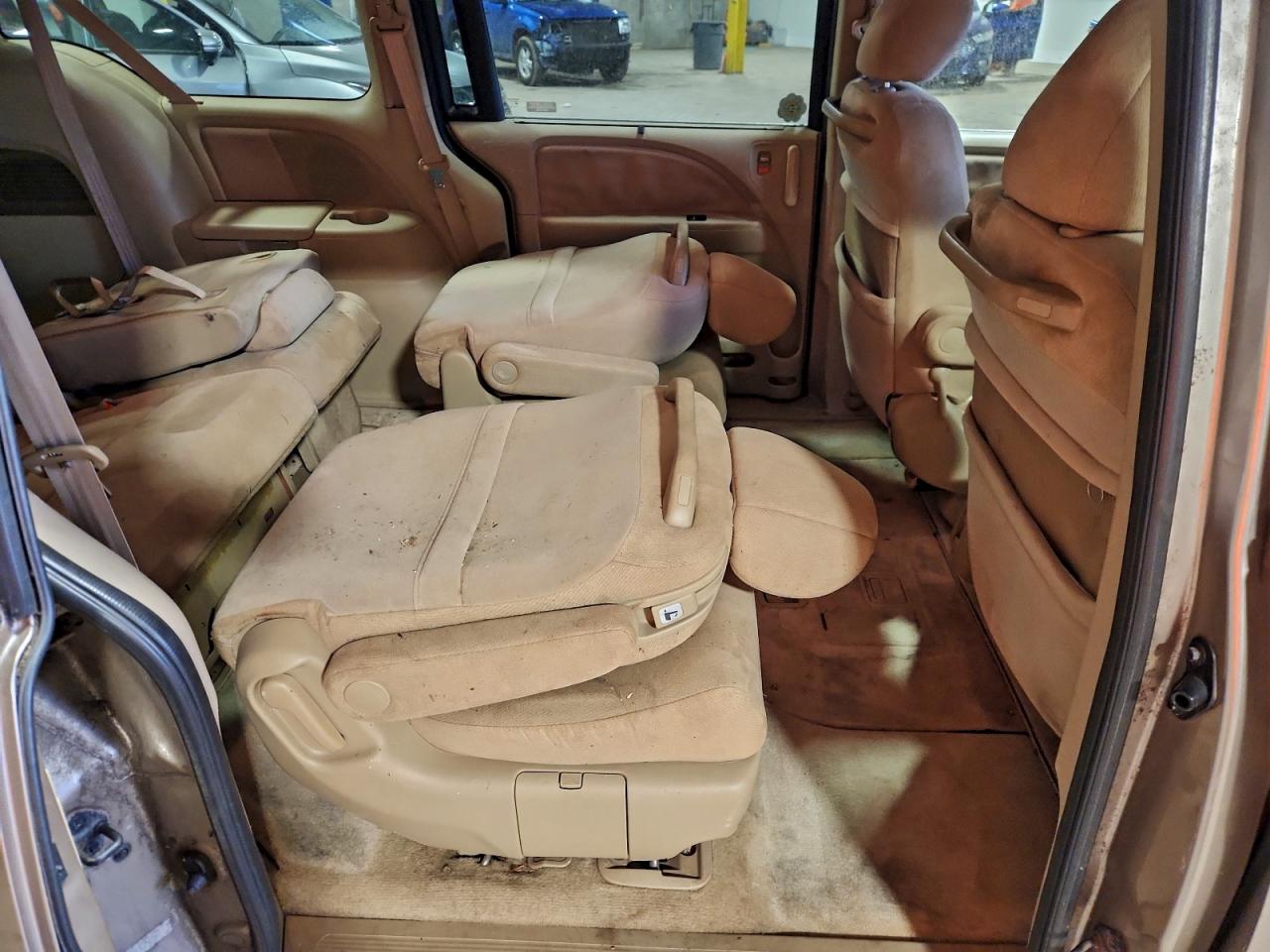 Honda Odyssey Ex Image 11