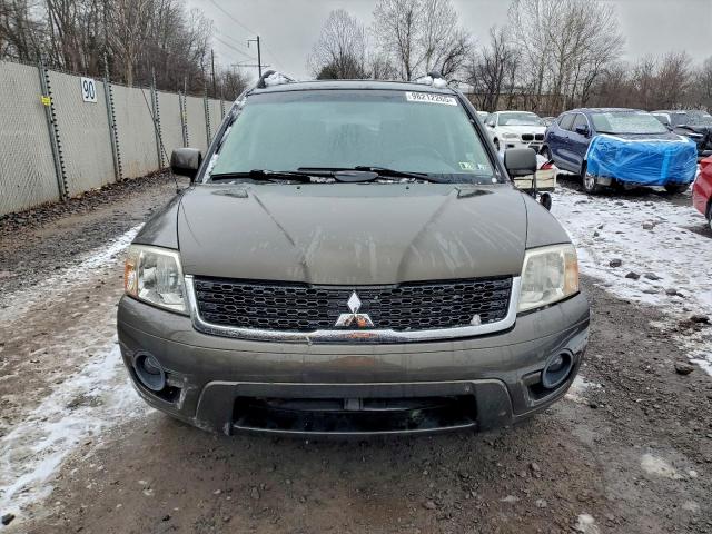 Mitsubishi Endeavor Se Image 8