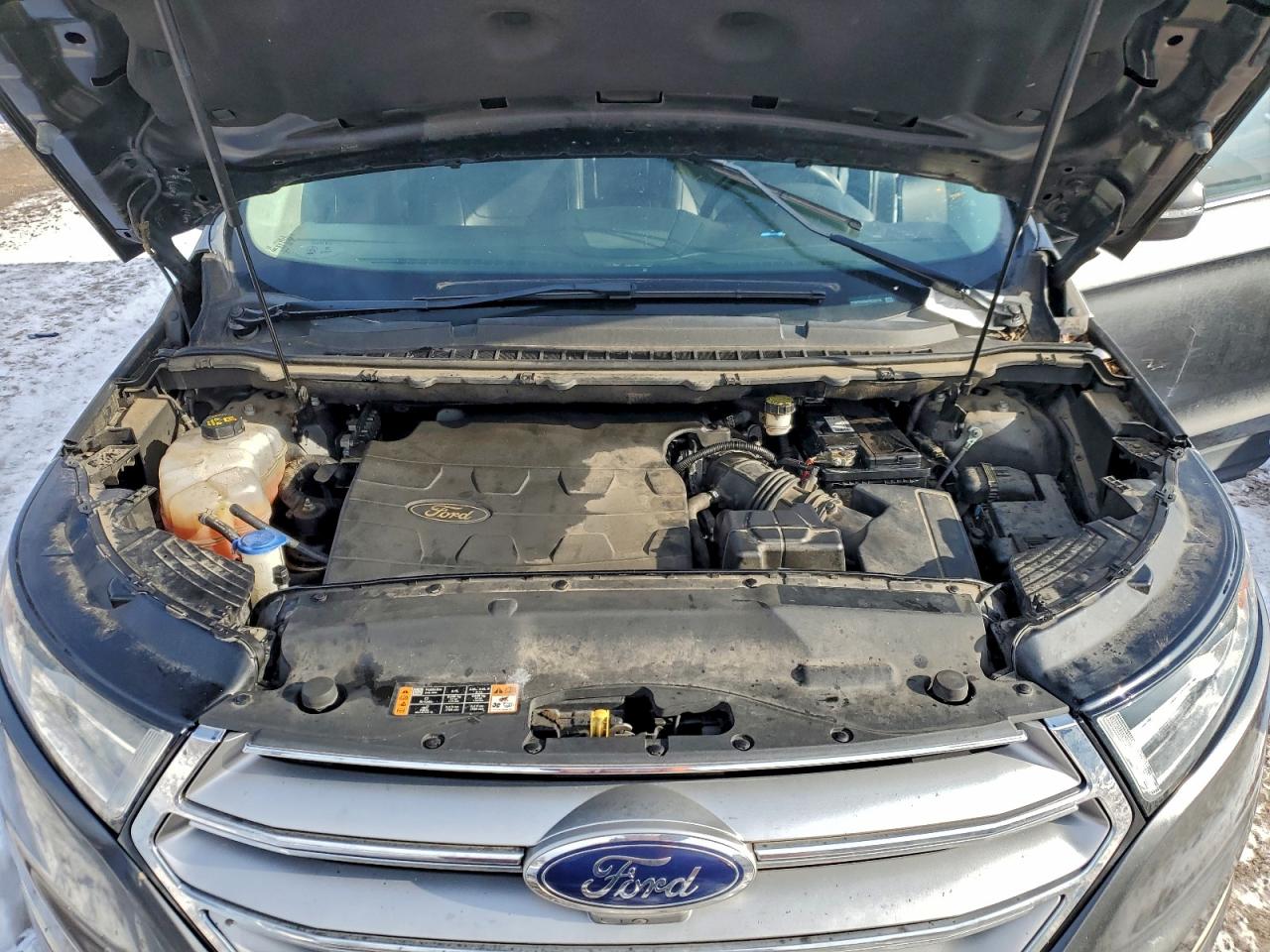 Ford Edge Titanium Image 8
