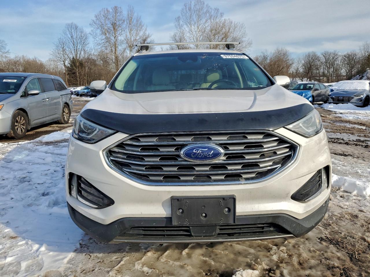 Ford Edge Titanium Image 2