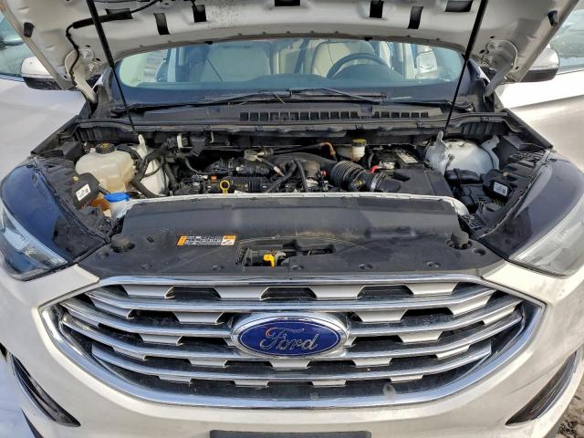 Ford Edge Titanium Image 11