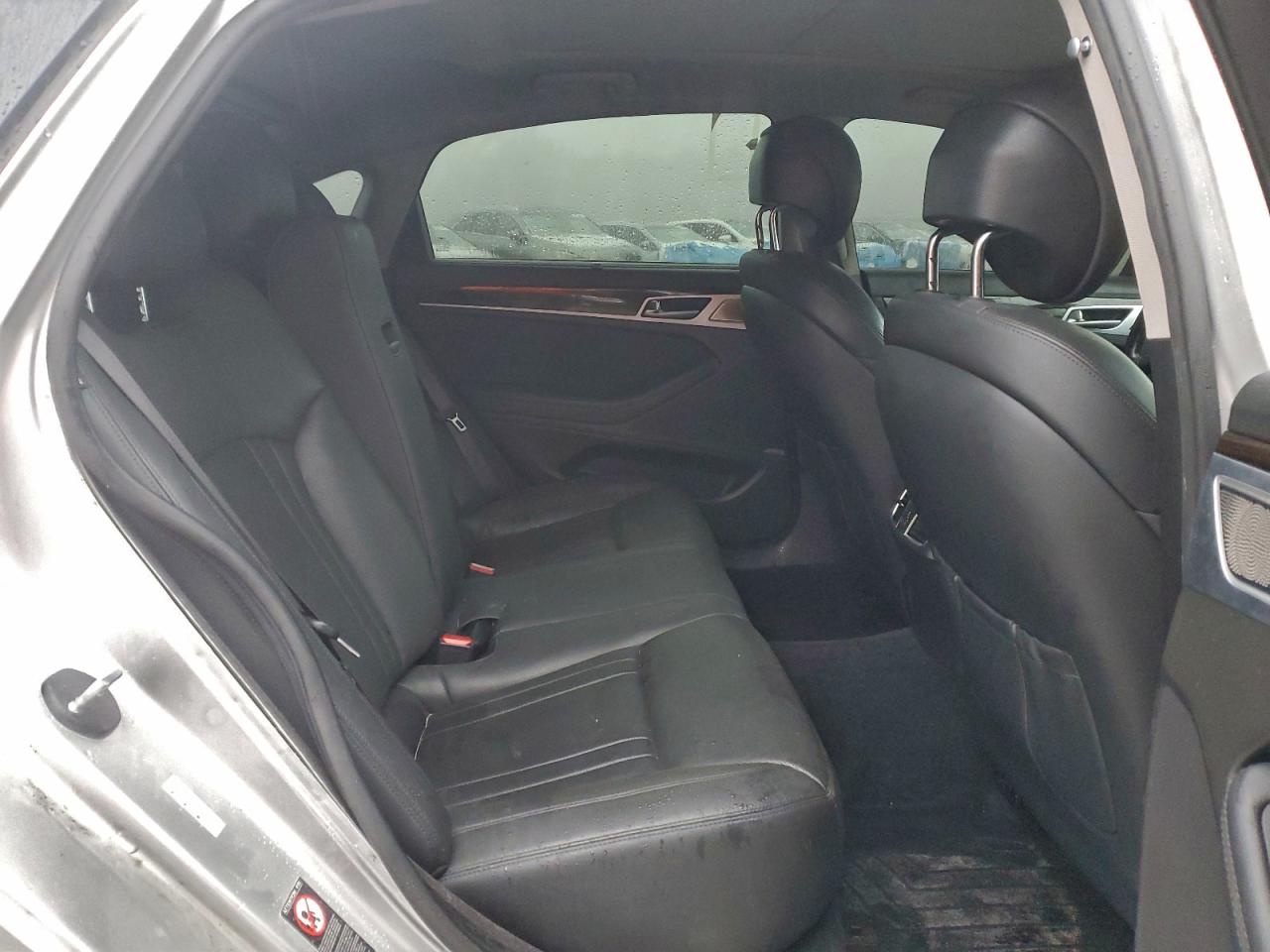 Genesis G80 Base Image 8