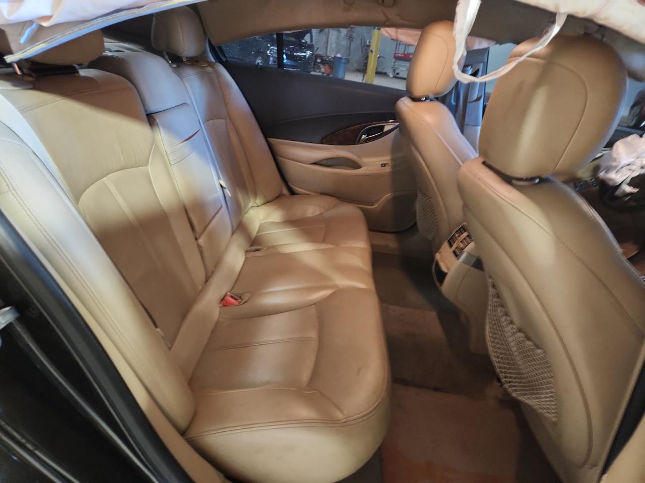 Buick LaCrosse Image 8