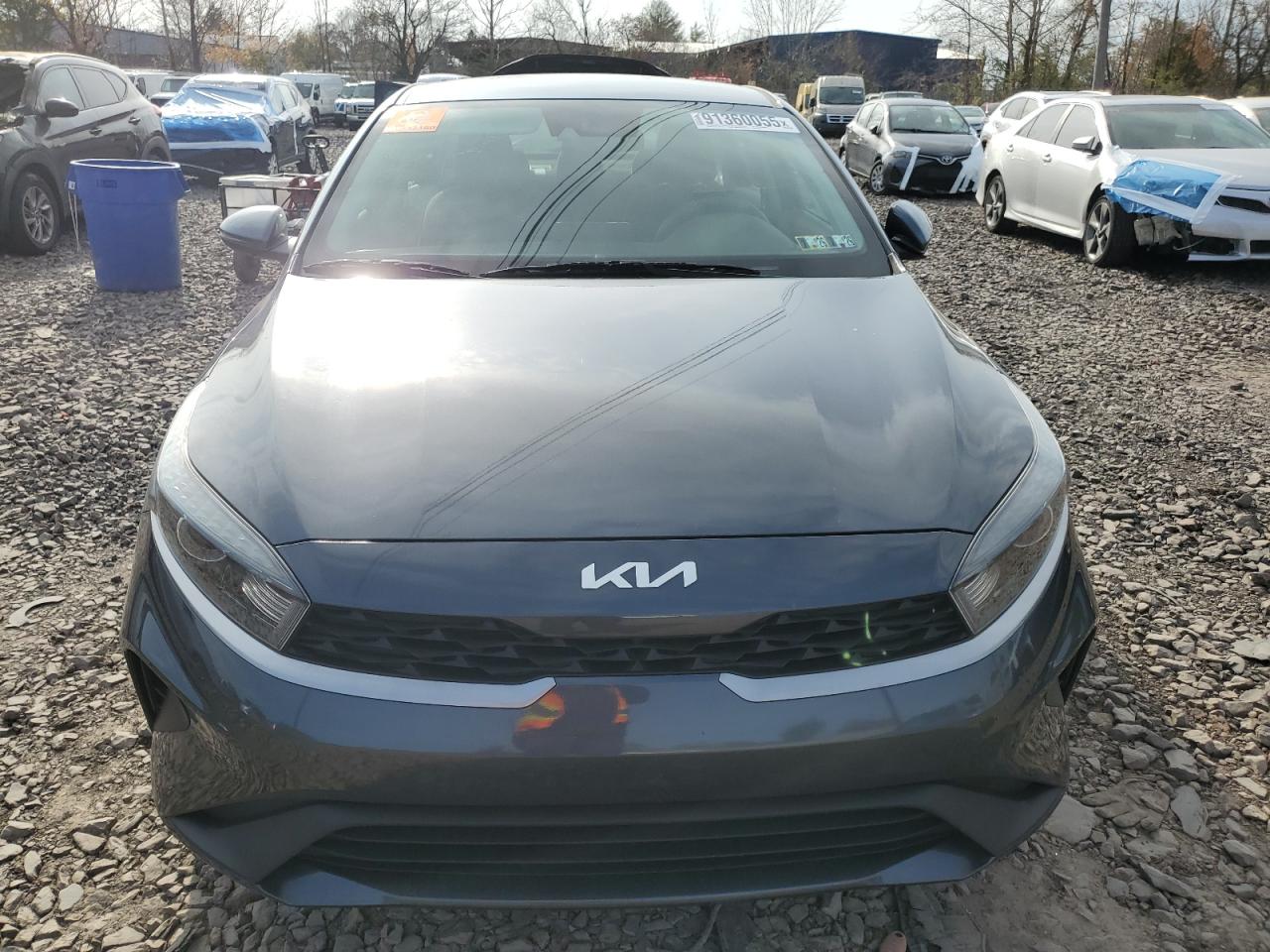 Kia Forte Fe Image 3