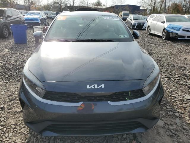 Kia Forte Fe Image 3