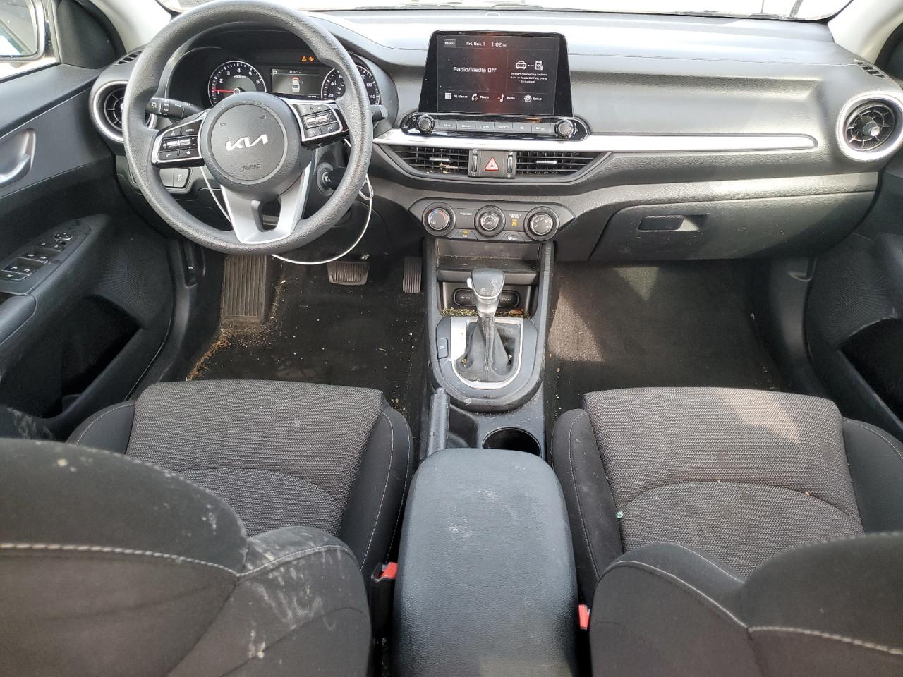 Kia Forte Fe Image 4