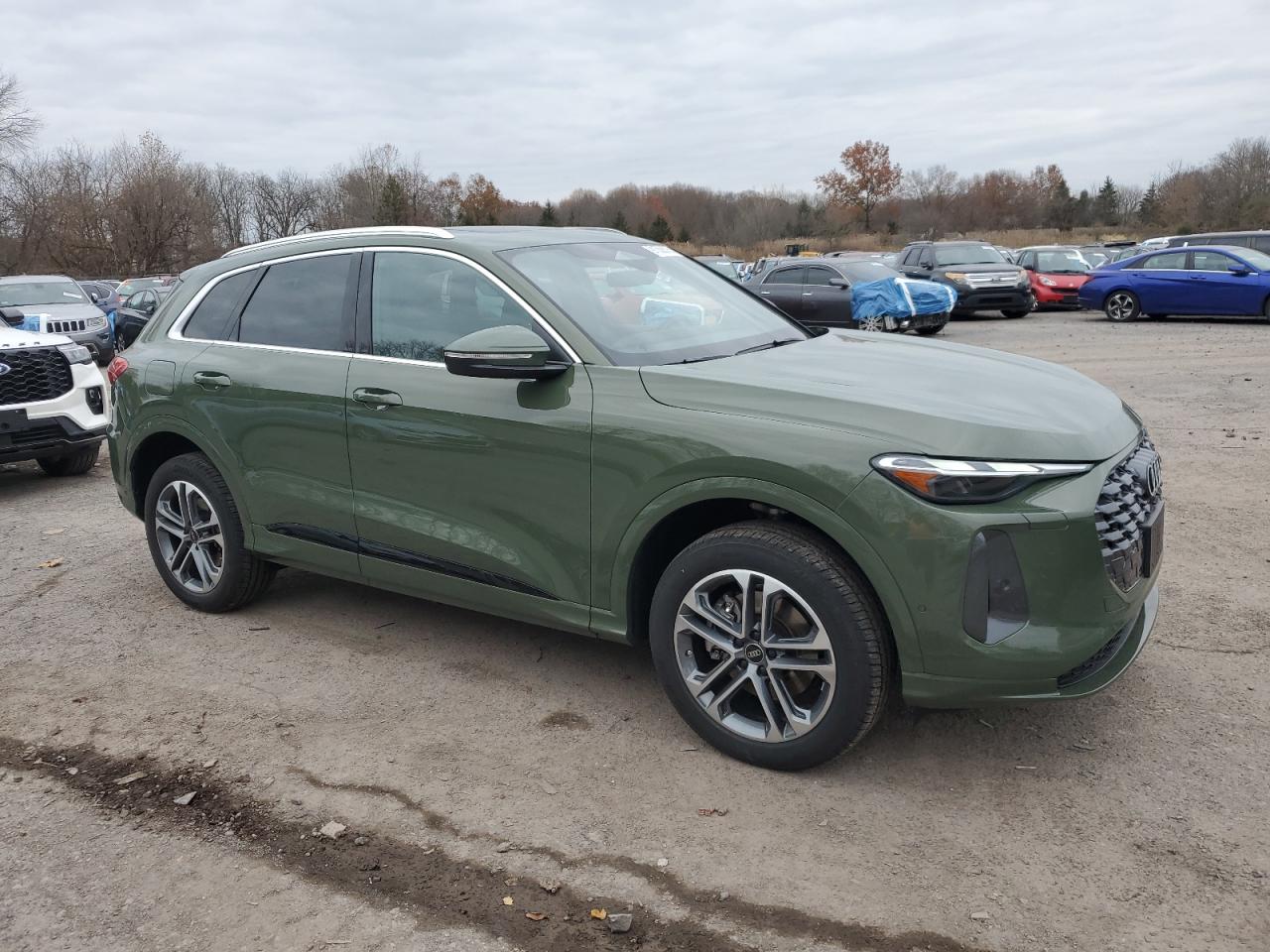 Audi Q5 Premium Image 2