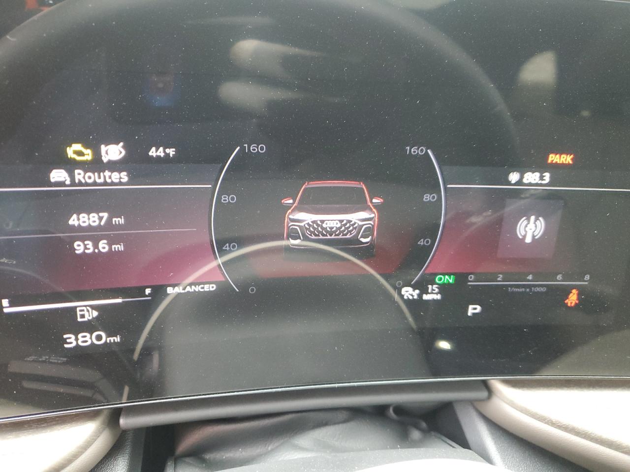 Audi Q5 Premium Image 8