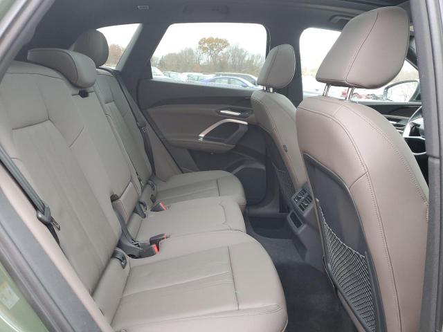 Audi Q5 Premium Image 13