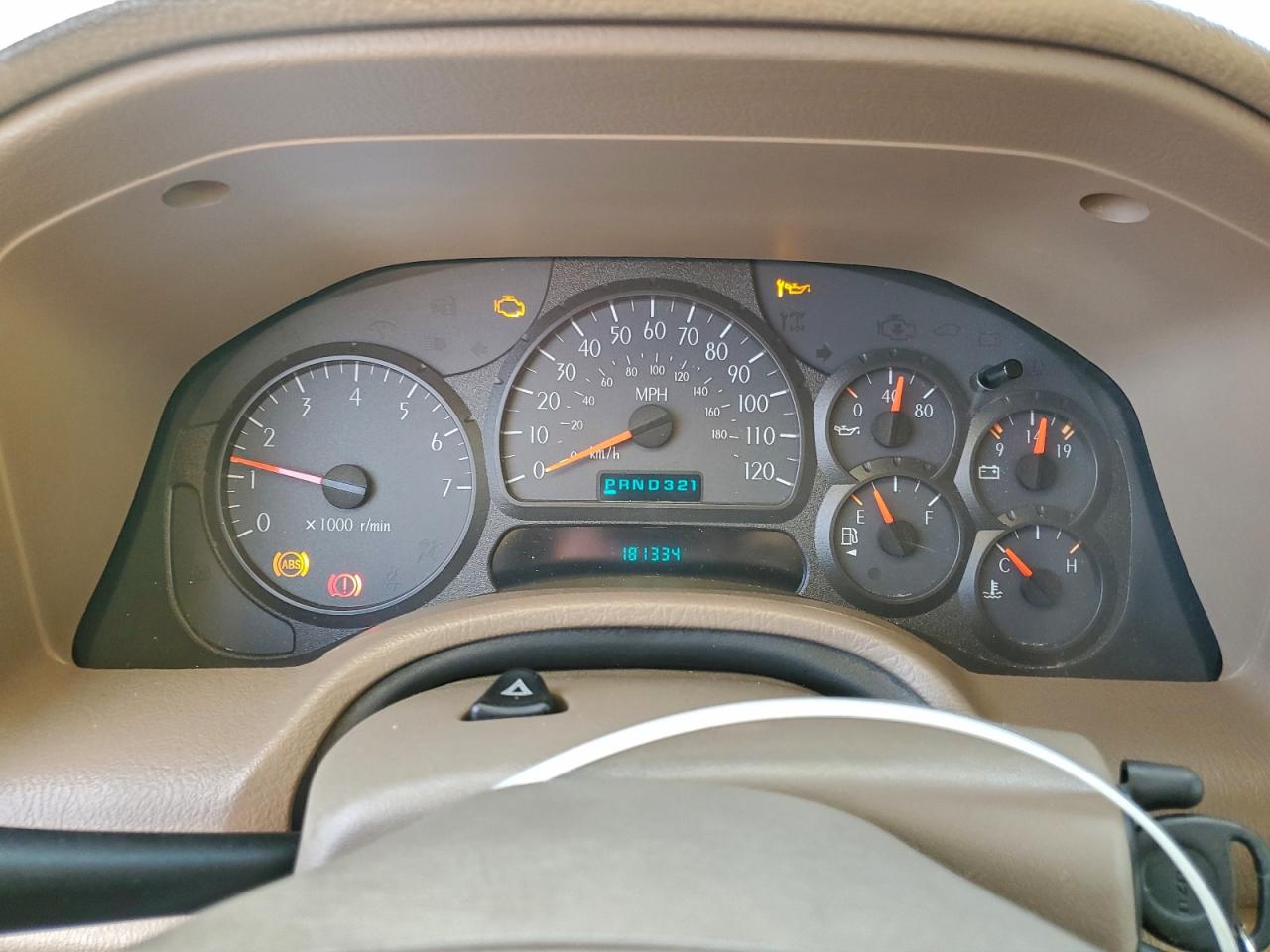 Isuzu Ascender S Image 11