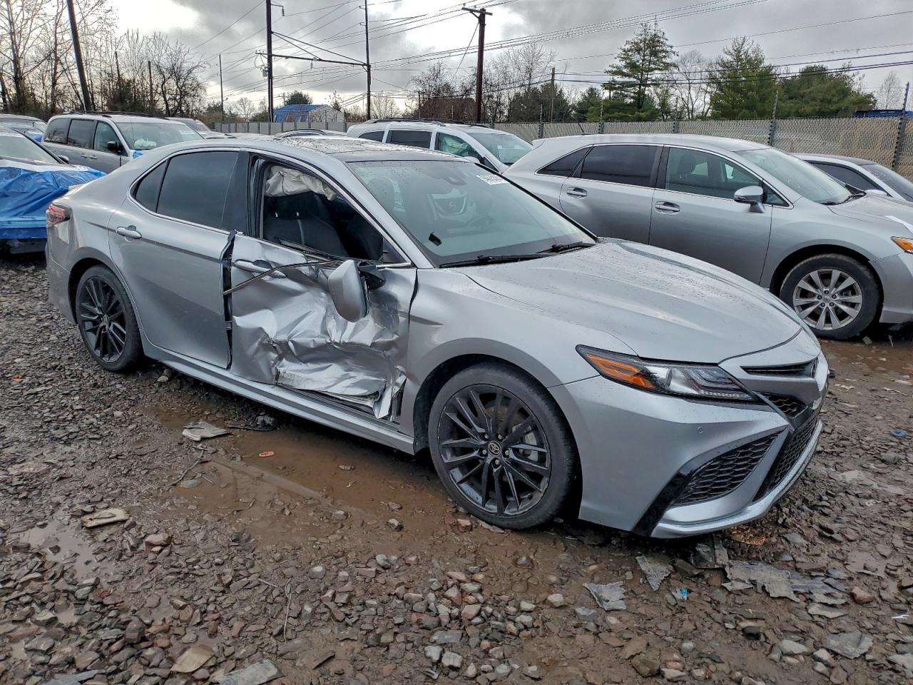 Toyota Camry Xse Image 9