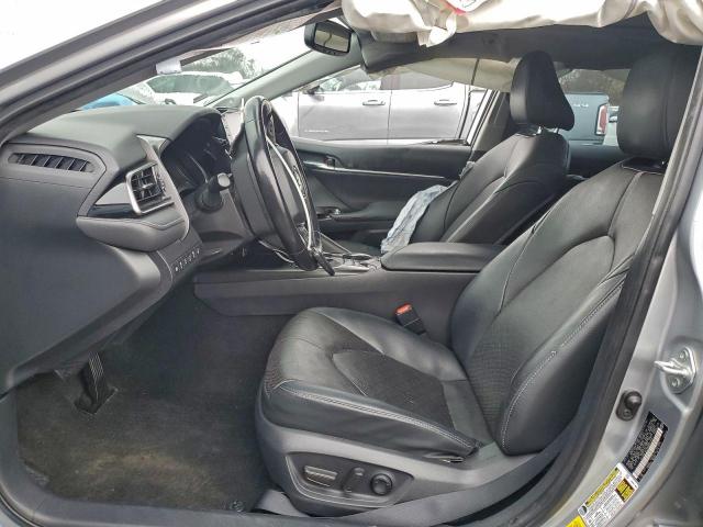 Toyota Camry Xse Image 4