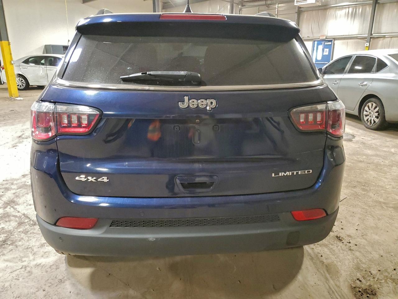 Jeep Compass Limited Image 11