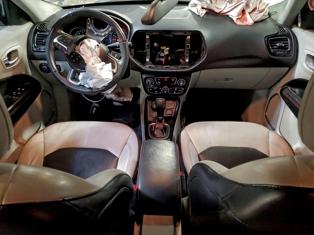 Jeep Compass Limited Image 6