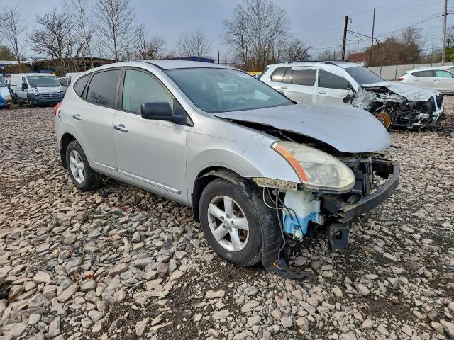 Nissan Rogue S Image 3