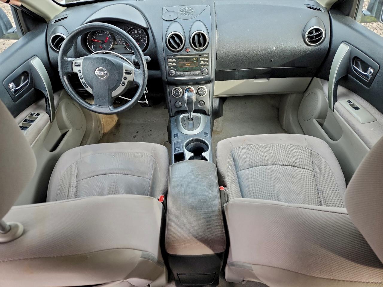 Nissan Rogue S Image 8