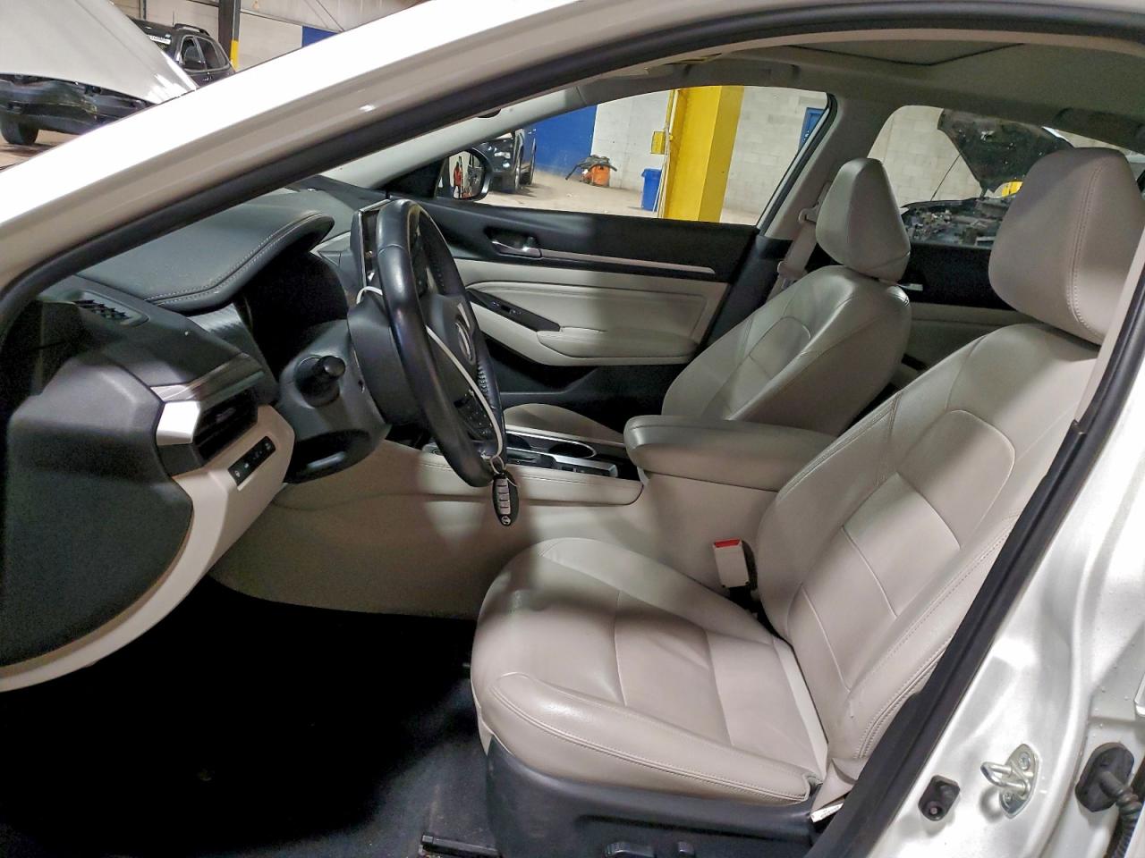 Nissan Altima Sl Image 4