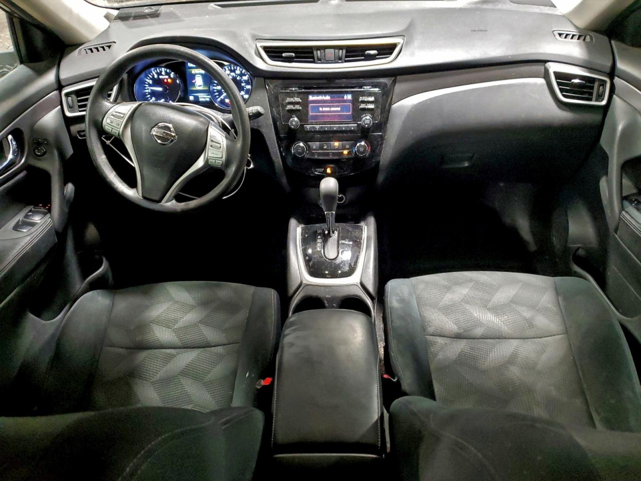 Nissan Rogue S Image 5