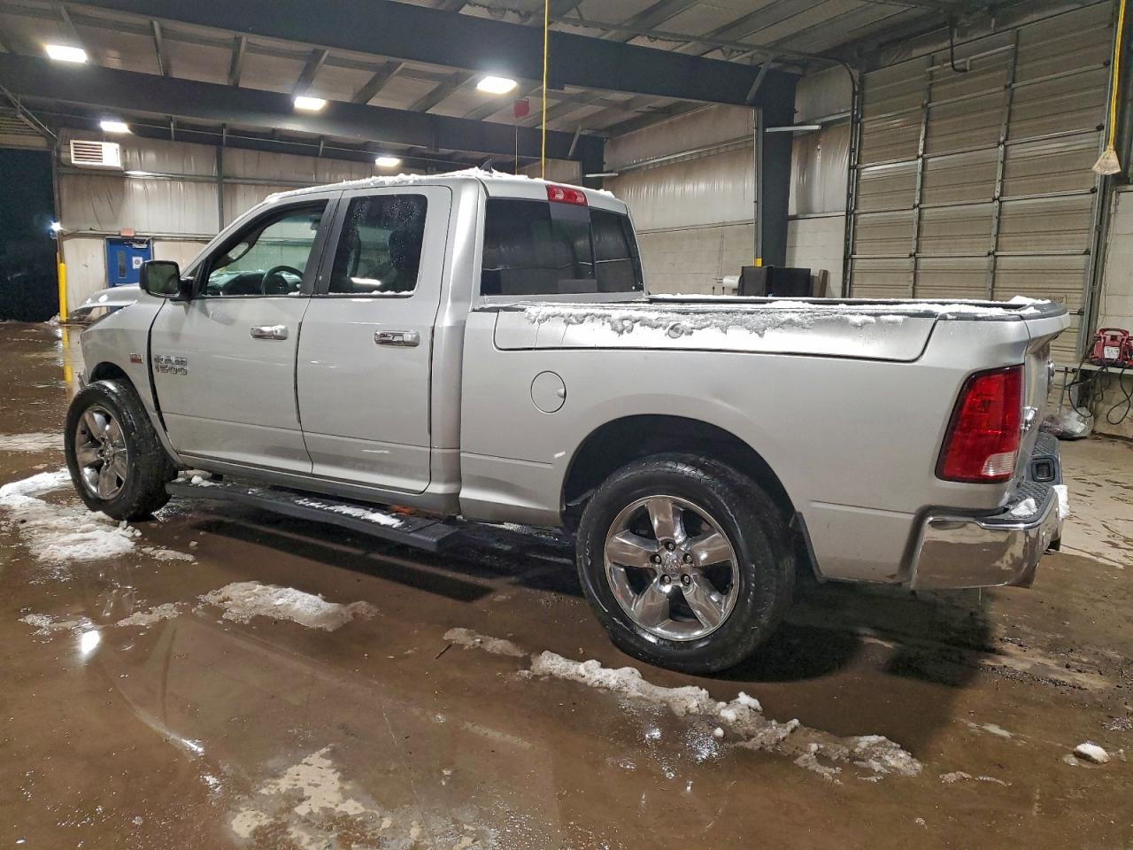 Ram 1500 Slt Image 3
