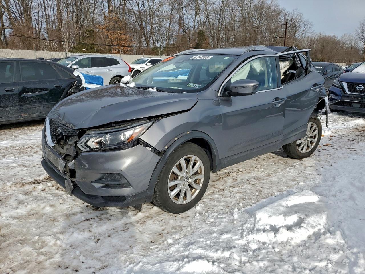 Nissan Rogue S Image 1