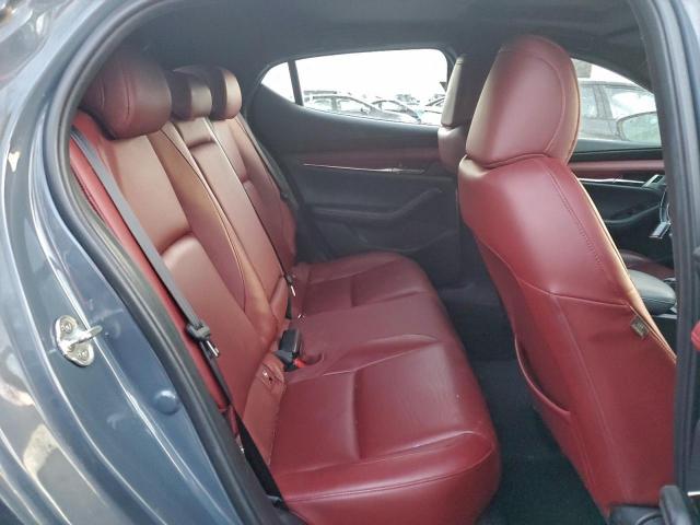 Mazda 3 Premium Image 10