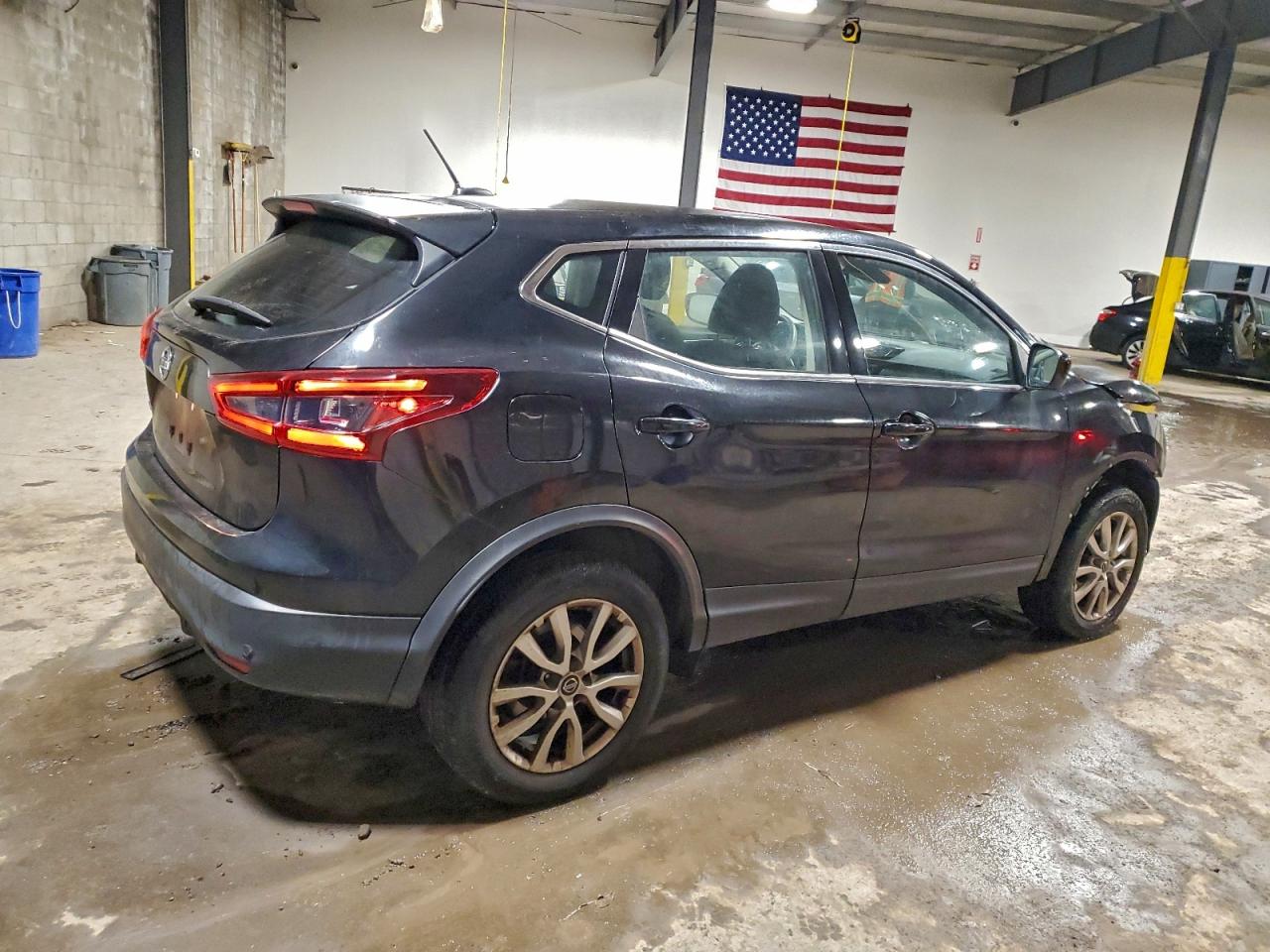 Nissan Rogue S Image 9