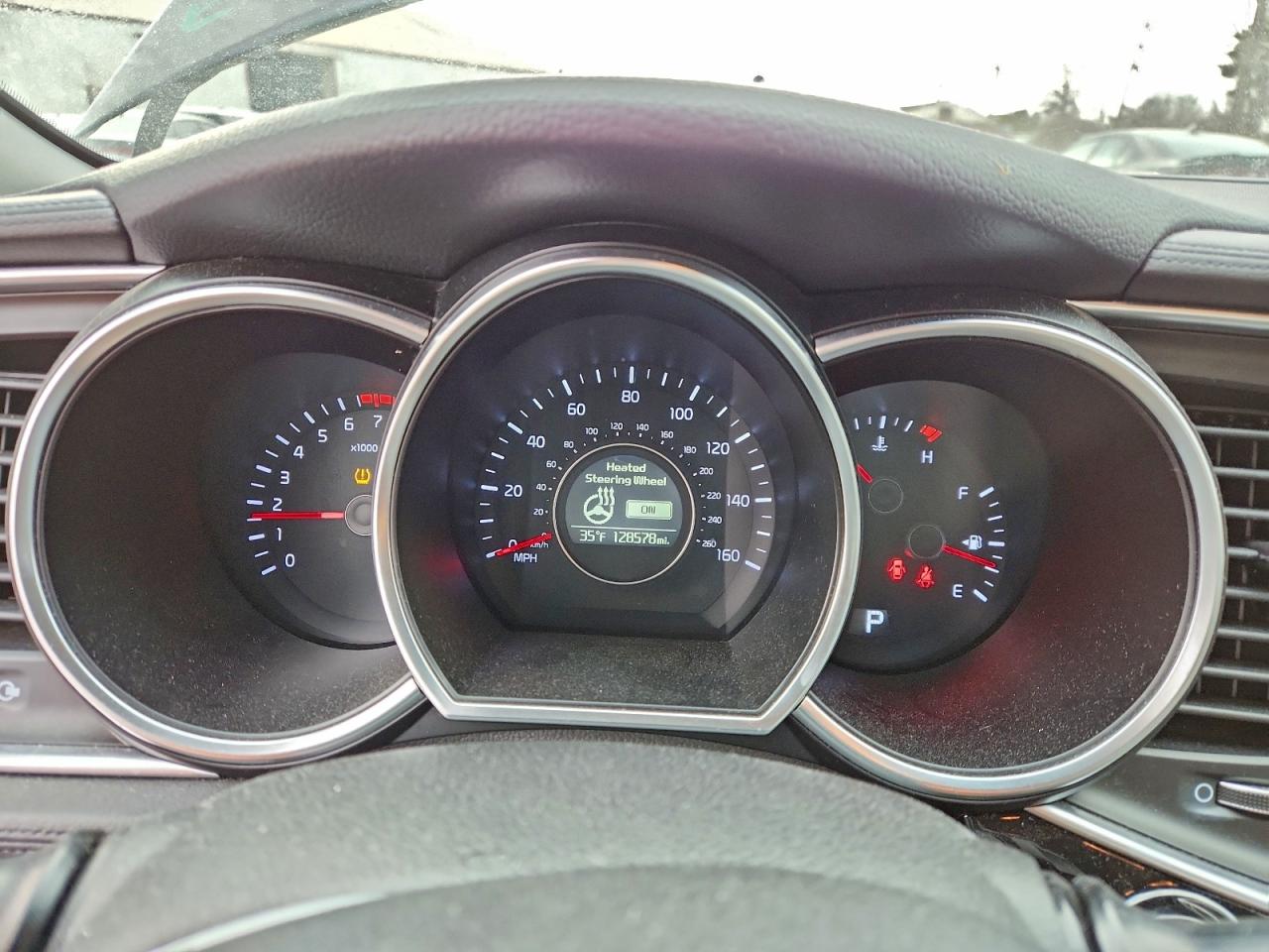 Kia Optima Ex Image 9