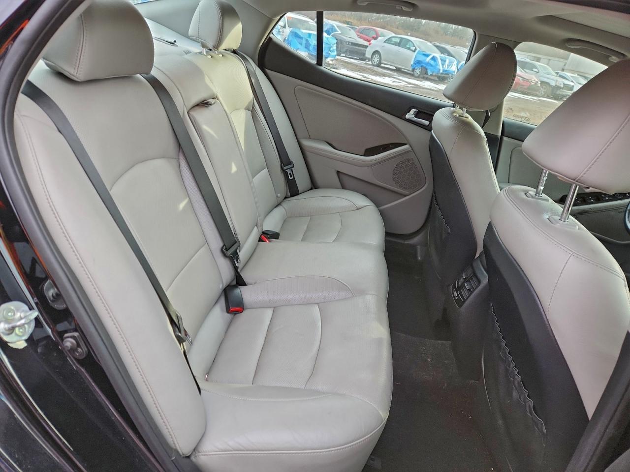 Kia Optima Ex Image 11