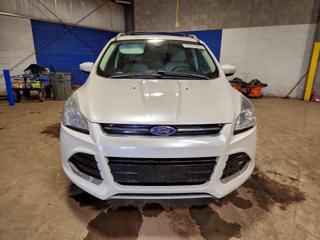 Ford Escape Titanium Image 4