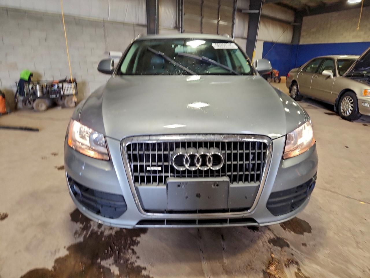 Audi Q5 Premium Image 13