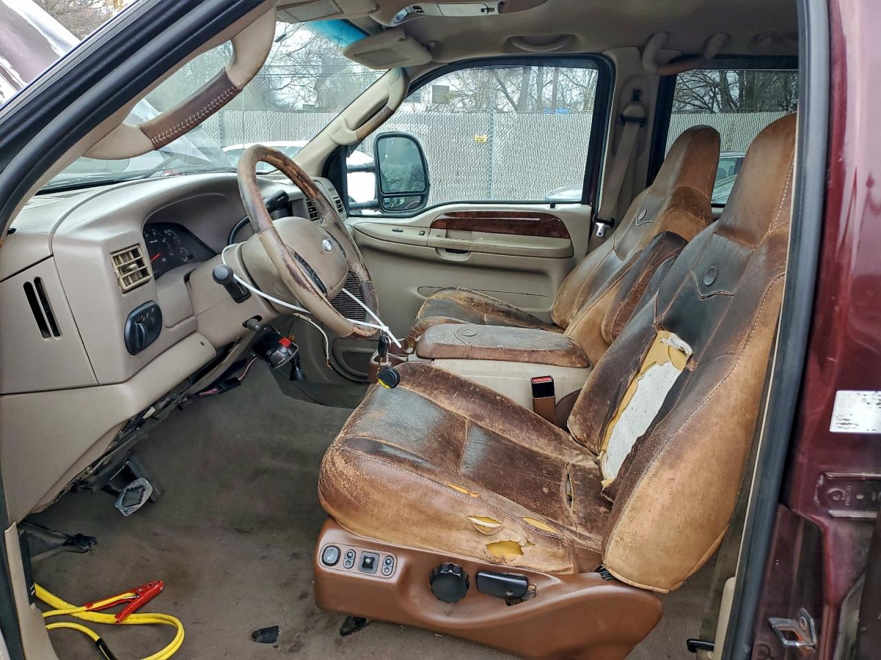 Ford F-250 Super Duty Image 6