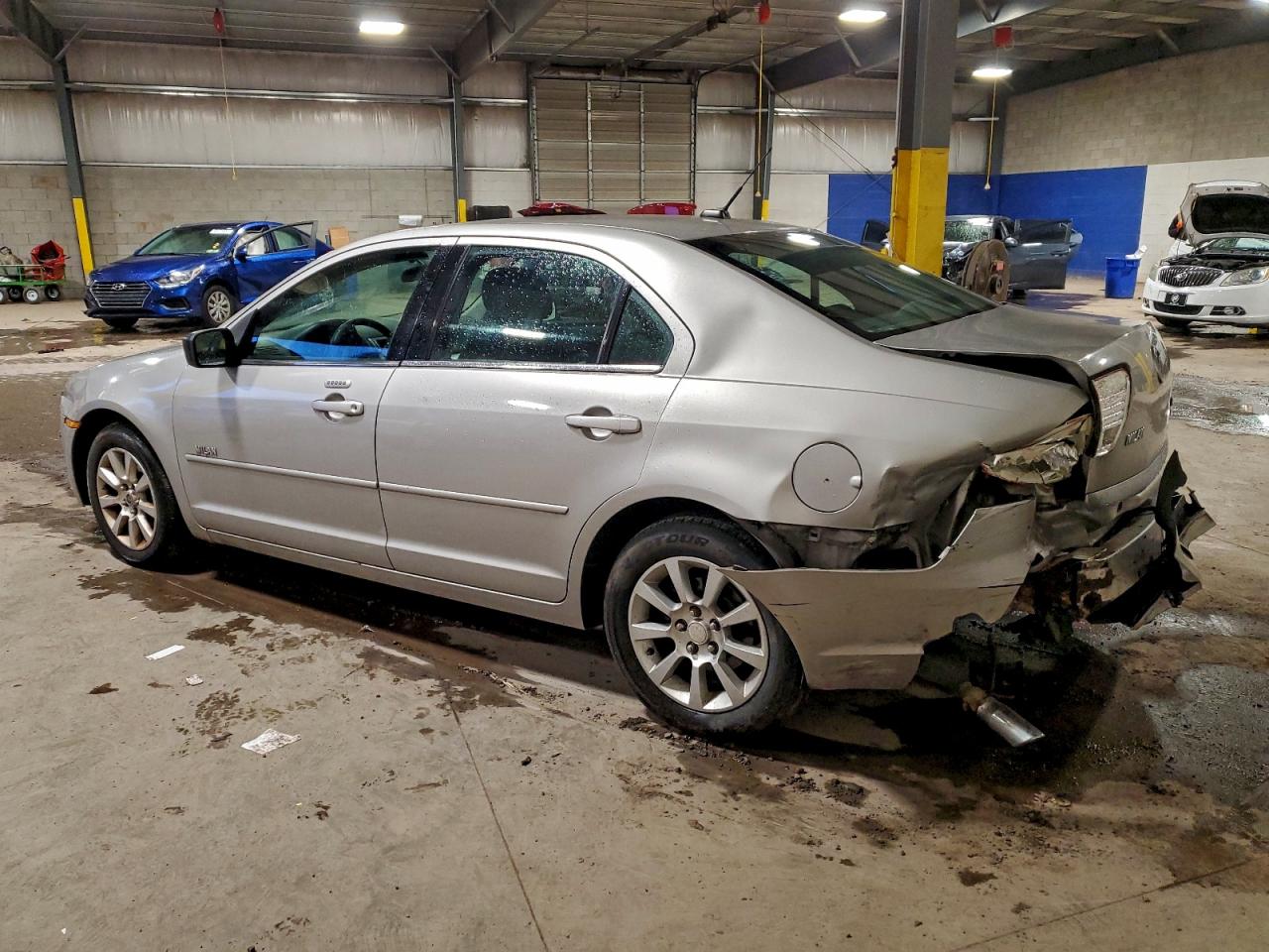 Mercury Milan Image 6