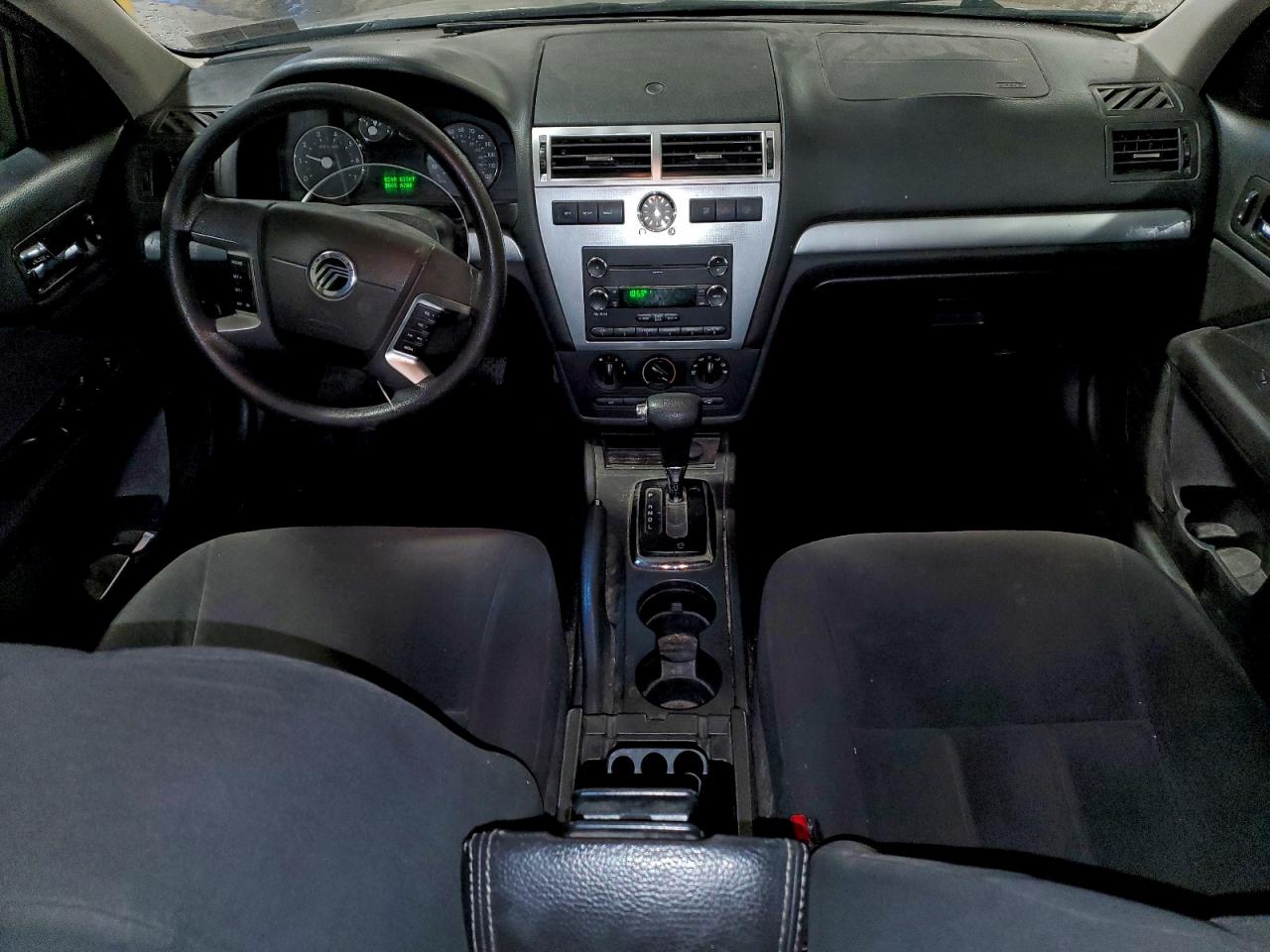 Mercury Milan Image 9