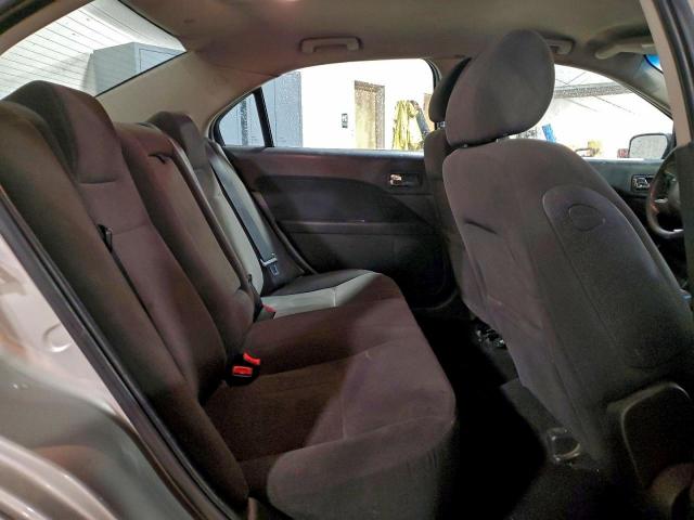 Mercury Milan Image 2