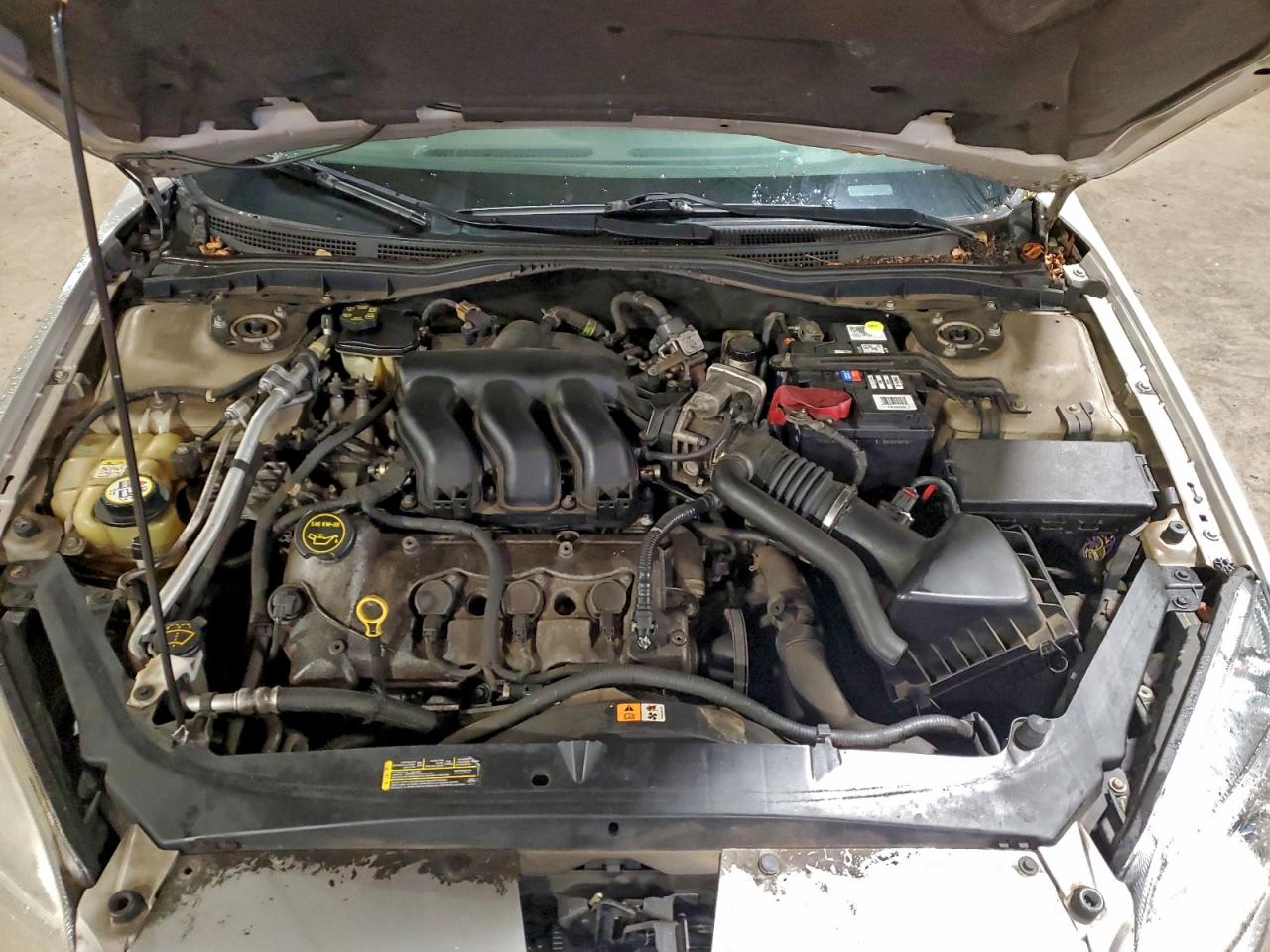 Mercury Milan Image 10