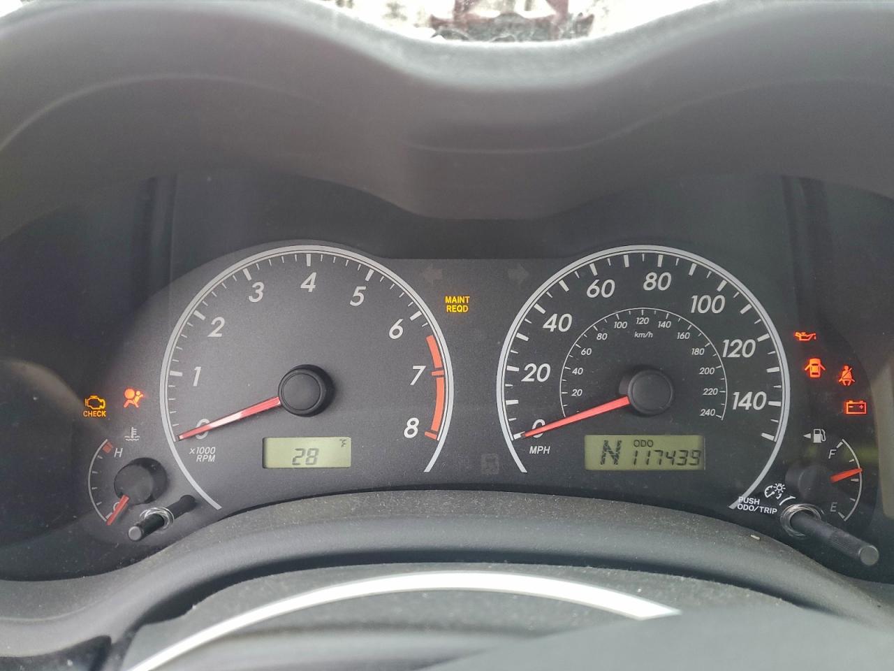 Toyota Corolla Base Image 5