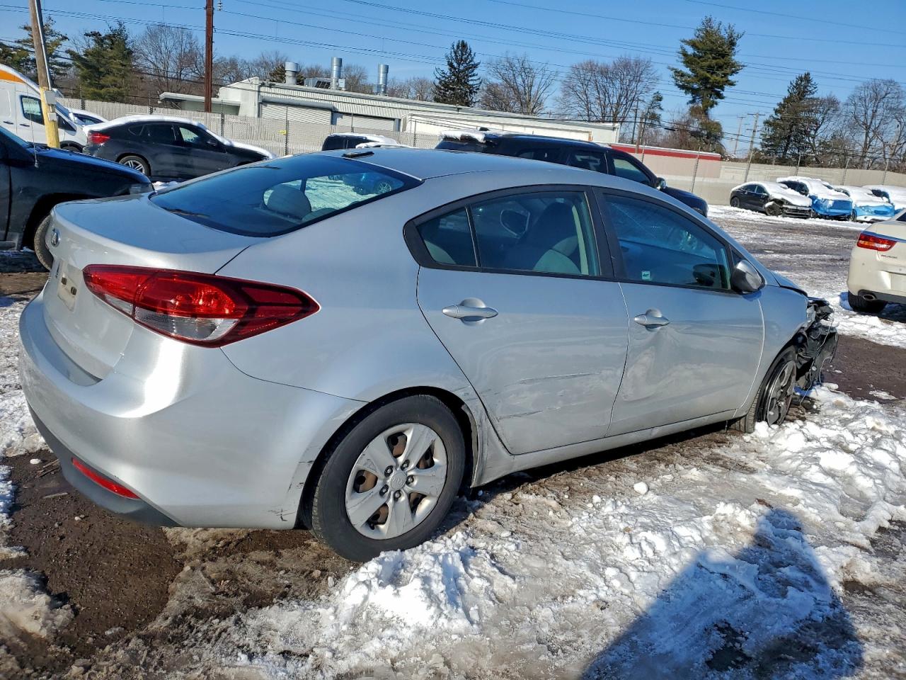 Kia Forte Lx Image 9