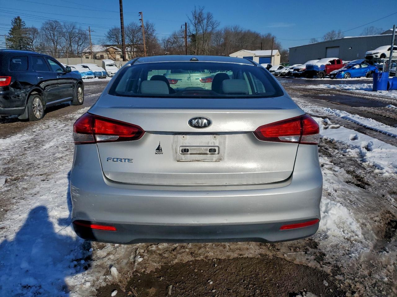 Kia Forte Lx Image 12