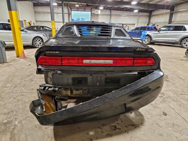 Dodge Challenger R/t Image 5