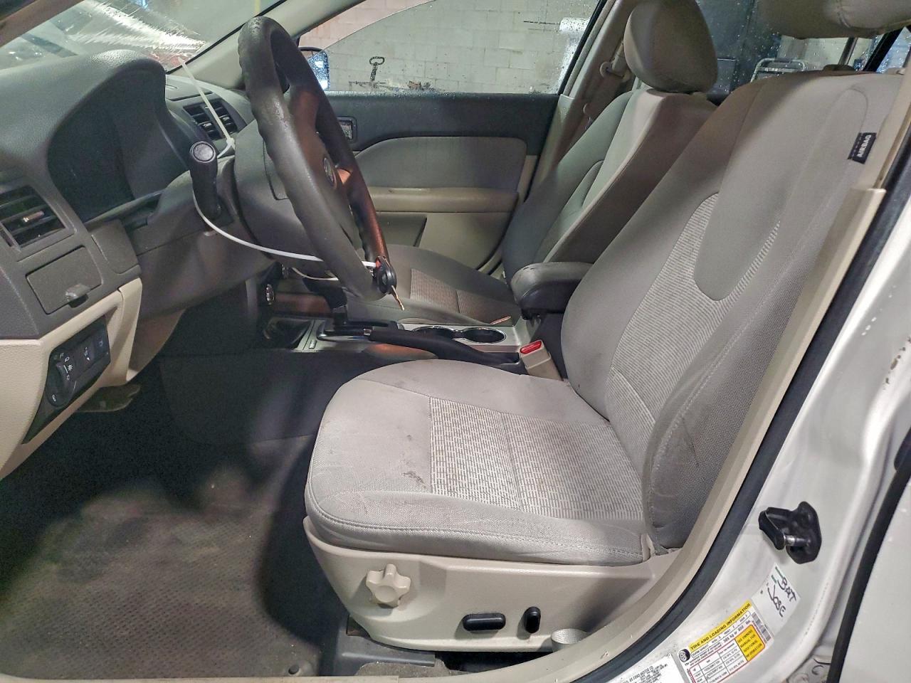 Ford Fusion Se Image 4