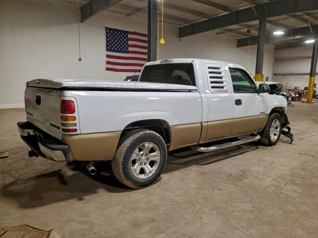 Chevrolet Silverado K1500 Image 3