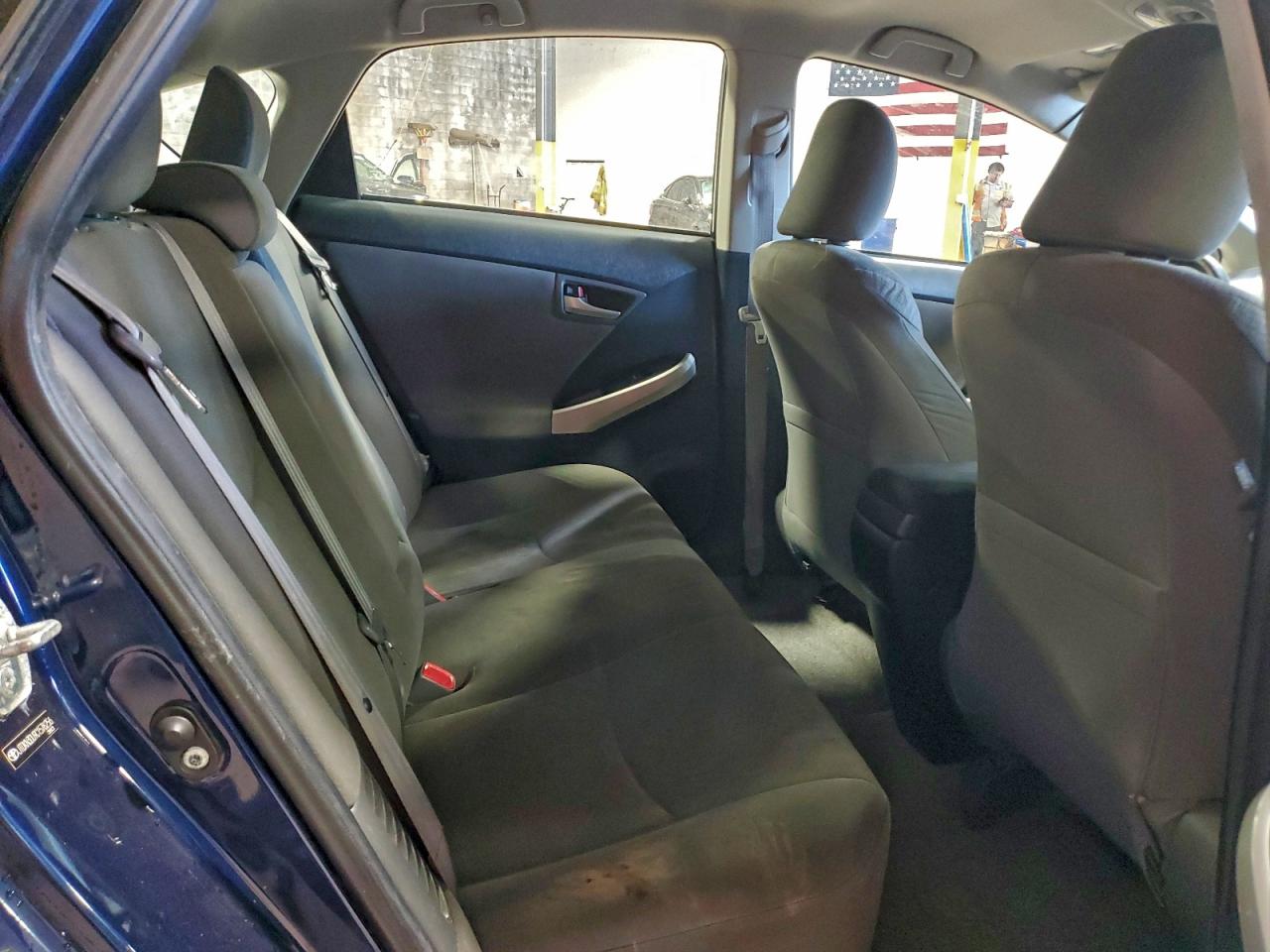 Toyota Prius Image 9