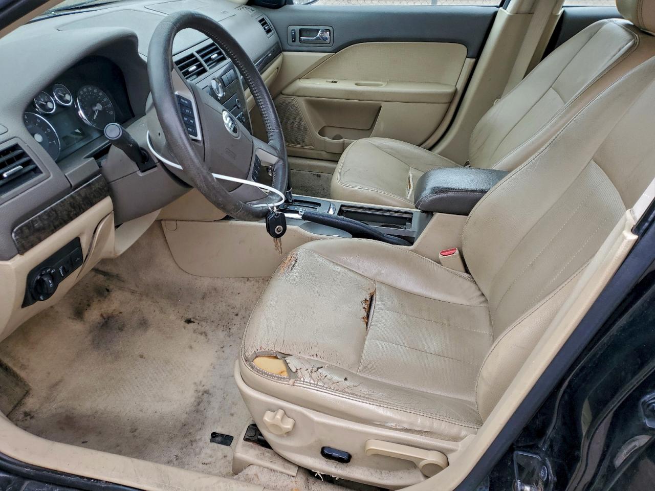 Mercury Milan Premier Image 5