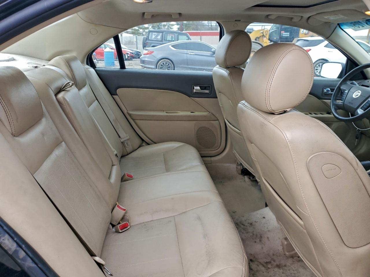 Mercury Milan Premier Image 11