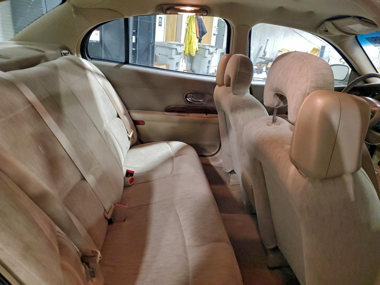 Buick LeSabre Custom Image 6