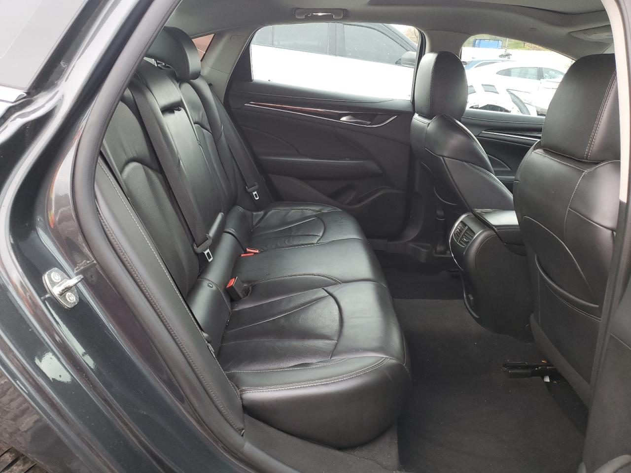 Buick LaCrosse Essence Image 5