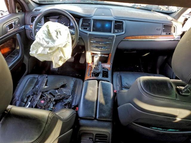 Lincoln MKS Image 11