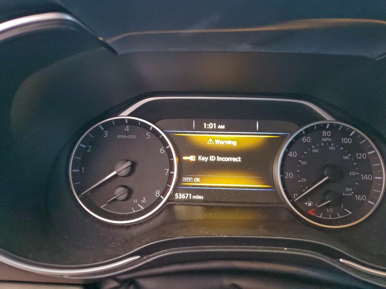 Nissan Maxima Platinum Image 4